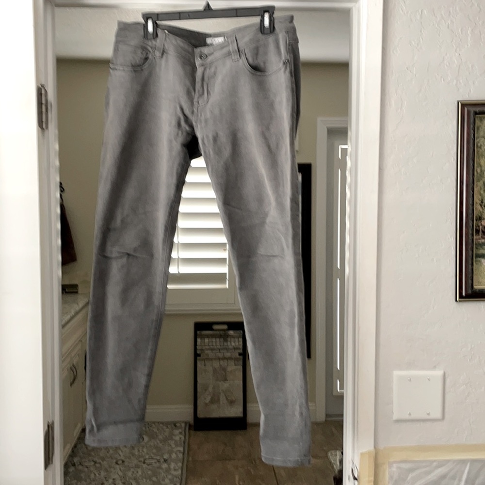 CAbi Super Soft Gray Jeans Style 921